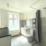 2 Bedroom In Trendy Area Appartement *