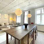 2 Bedroom In Trendy Area Appartement