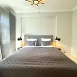 2 Bedroom In Trendy Area Appartement