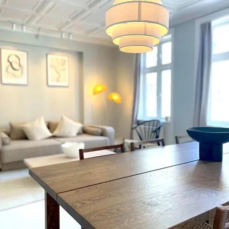 2 Bedroom In Trendy Area Appartement Kopenhagen