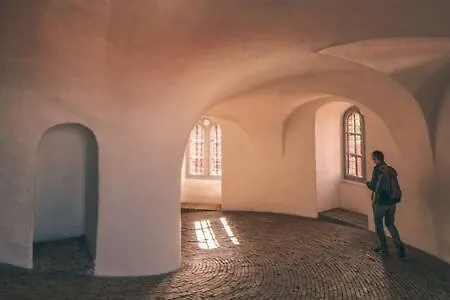 公寓 2 Bedroom In Trendy Area *