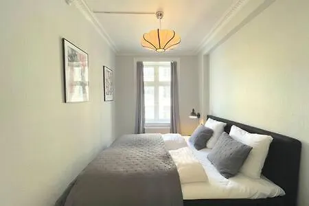 公寓 2 Bedroom In Trendy Area